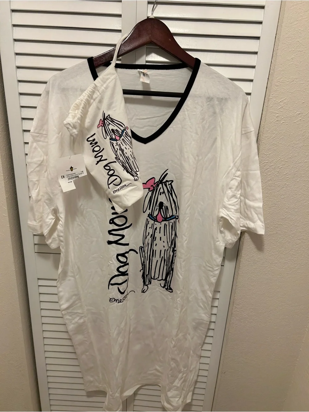 Emerson Street White Dog Mom V-Neck Sleep Chemise with Black Trim NWT OS